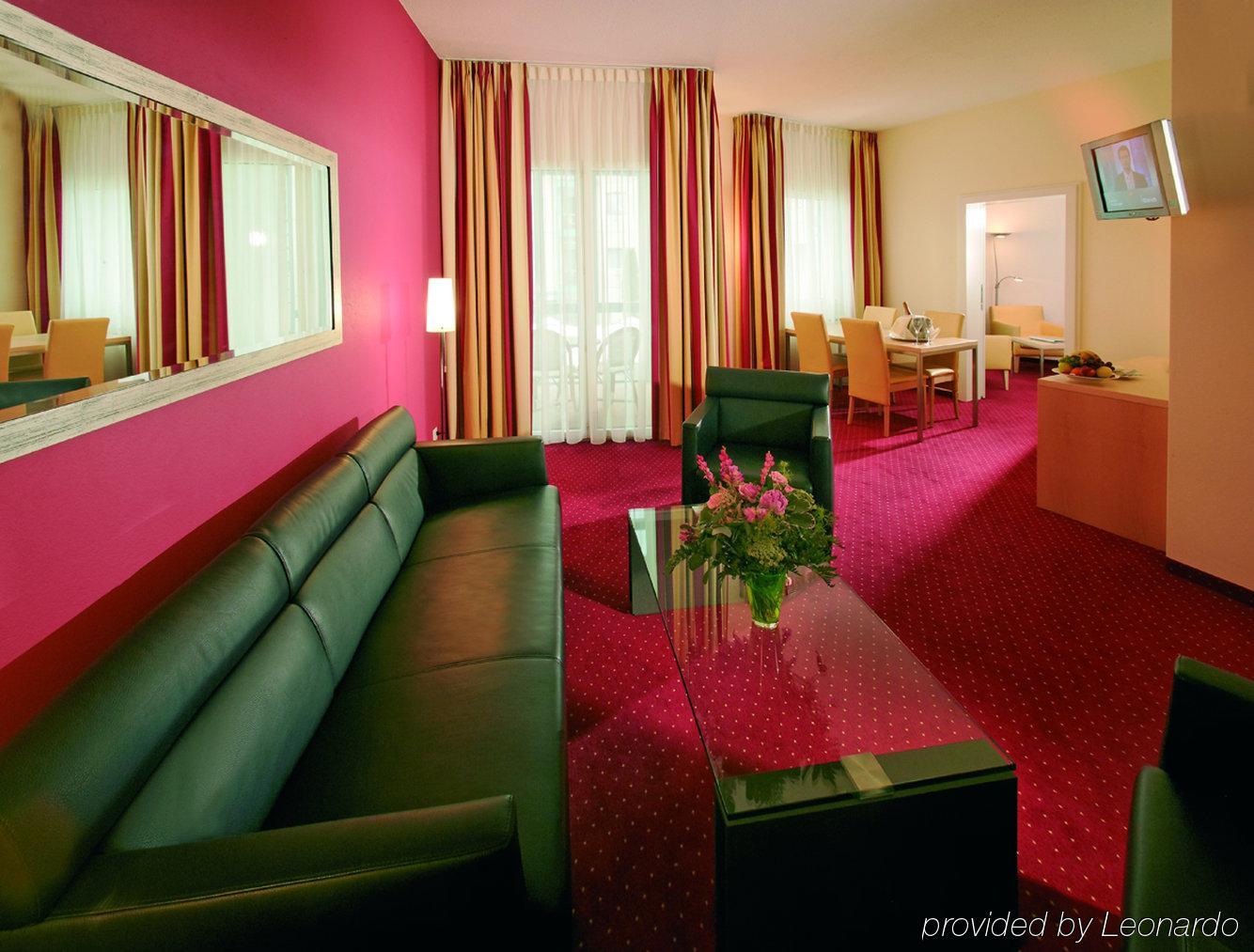 Hotel Et Centre Thermal D'Yverdon-Les-Bains Kültér fotó